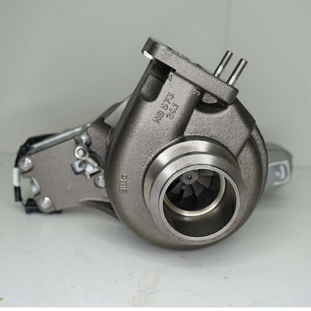 Navistar DT466/570 Master Power Turbocharger 805598-B