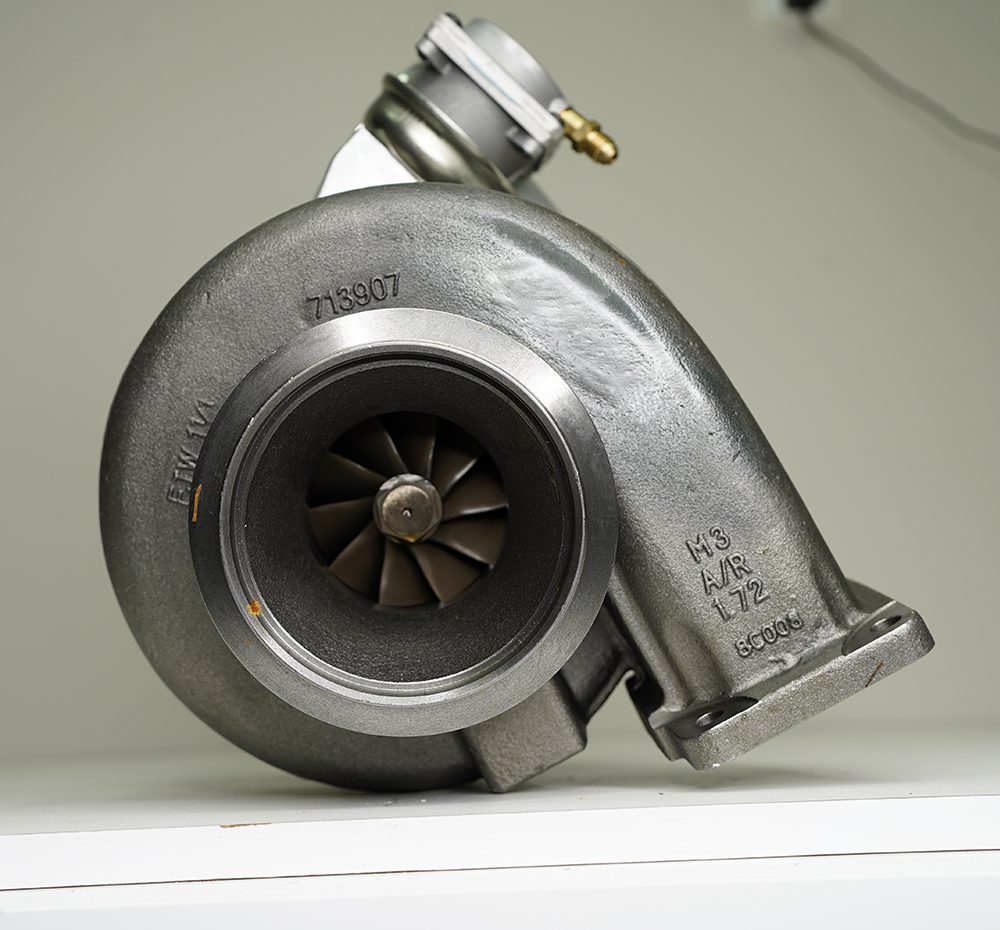 Detroit S60 New 12.7L Series 60 Turbocharger 758204-5006 - Aftermarket