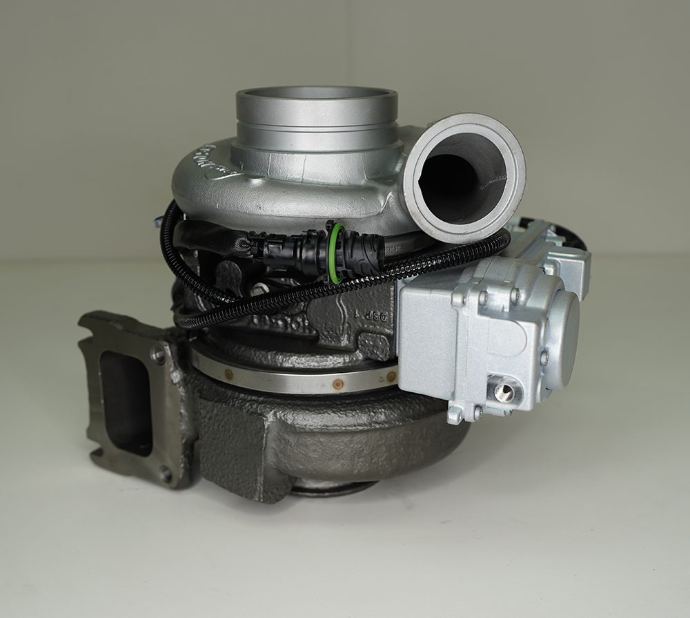 Volvo - Mack MD11 11.0L Turbocharger 85124590 with Aftermarket Actuator