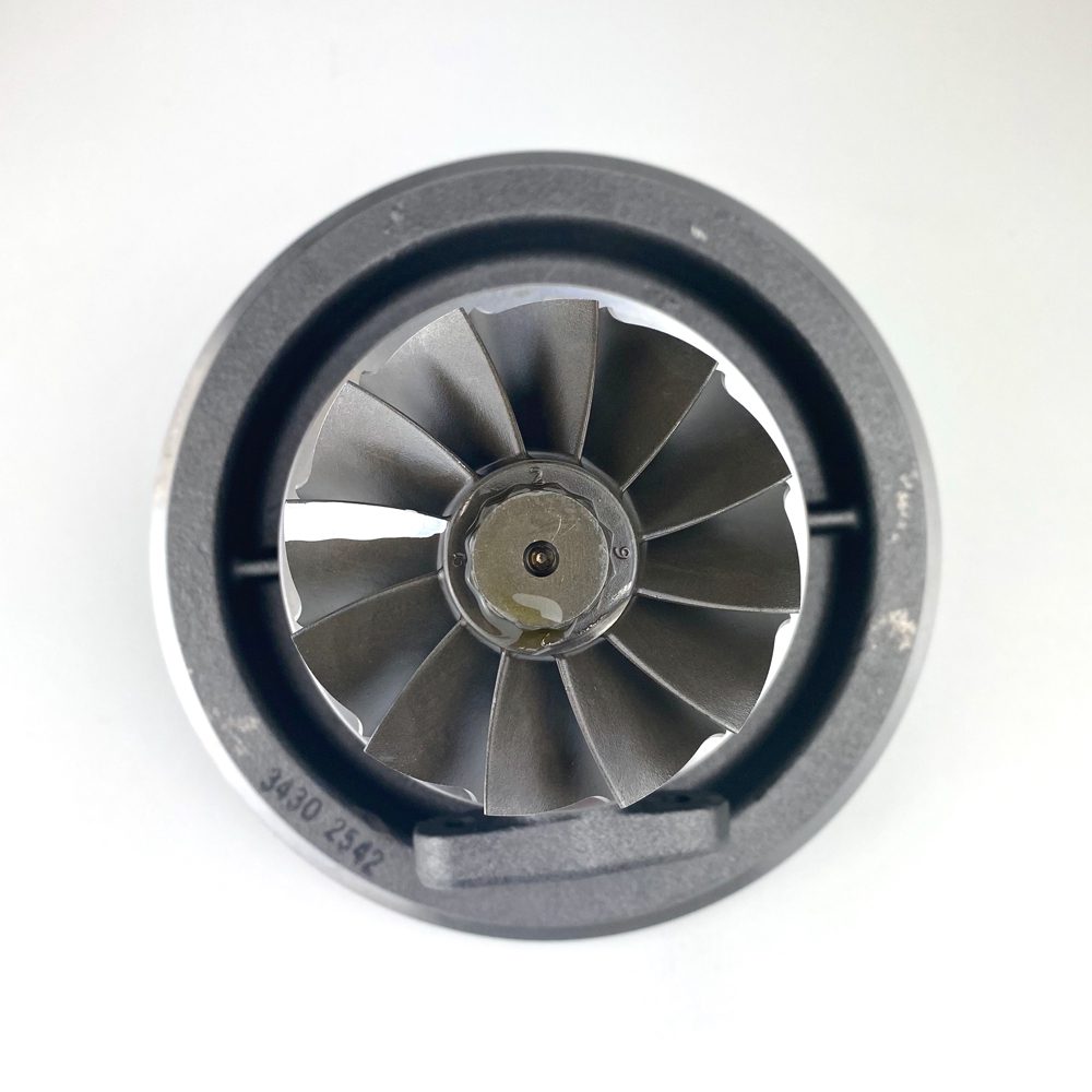 New Cummins Turbocharger CHRA 4027807